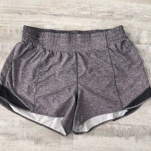 Lululemon Hotty Hot Lined Shorts- 4” length- size 12- EUC